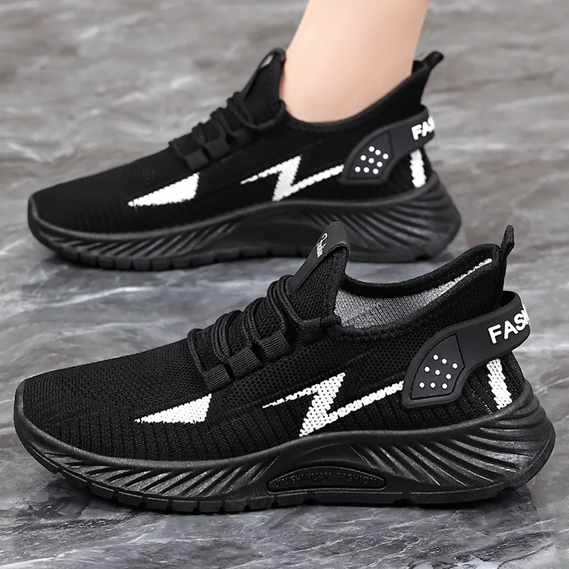 Spring and summer women's shoes are breathable and versatile. The mesh sports shoes are comfortable and casual for women - Image 3